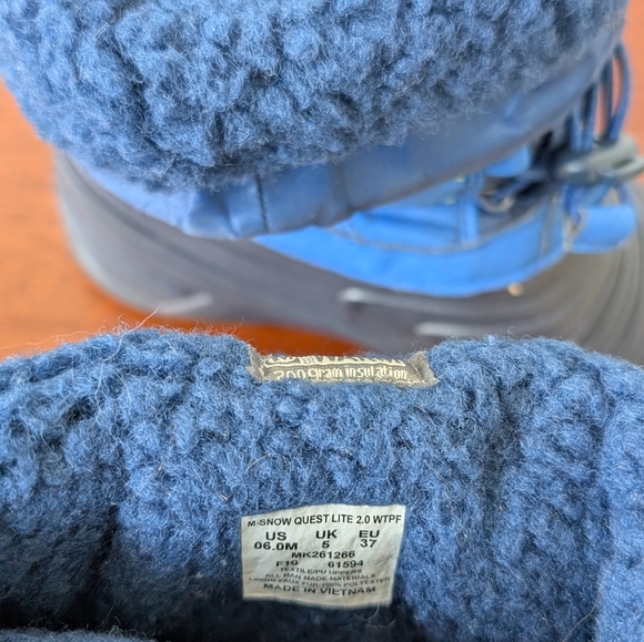 Merrell Snow Boots - Picture 6 of 8